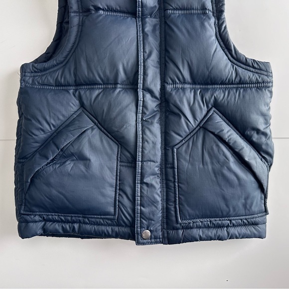 GAP Boys Navy Blue Down Vest - Picture 6 of 10